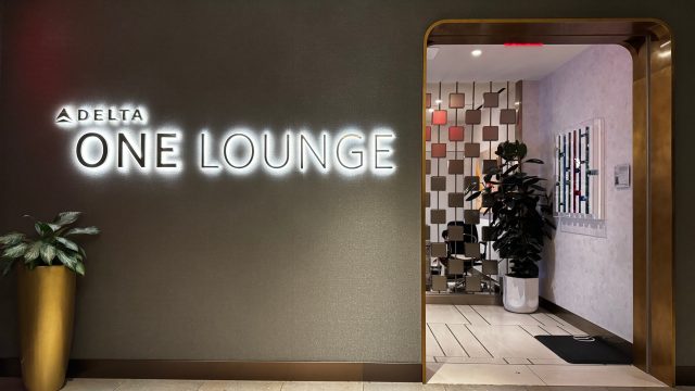 Delta Air Lines Expands Premium Lounge E
